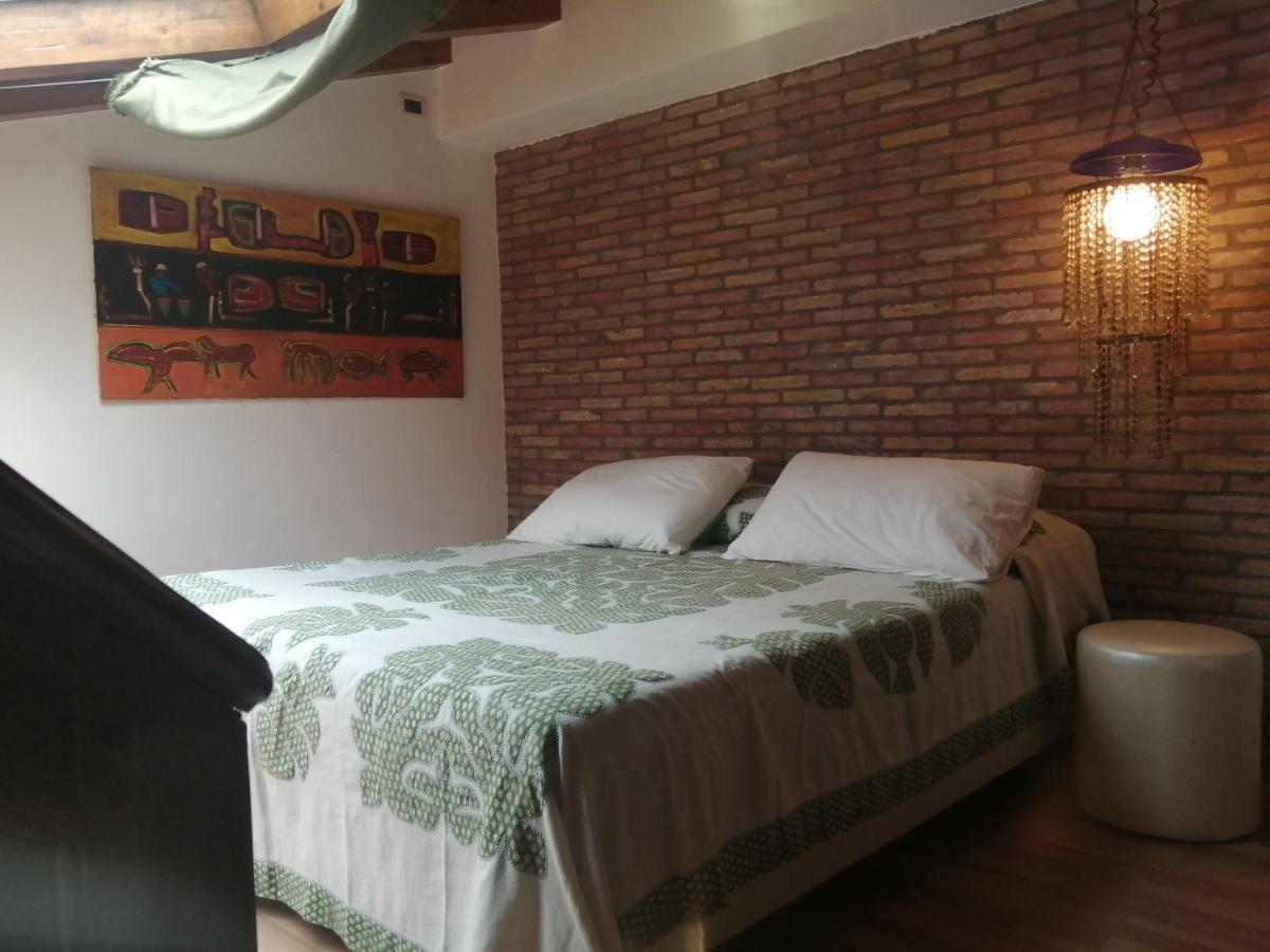 Aly Art Apartment Taormina Duomo, Gulf & Etna View Buitenkant foto