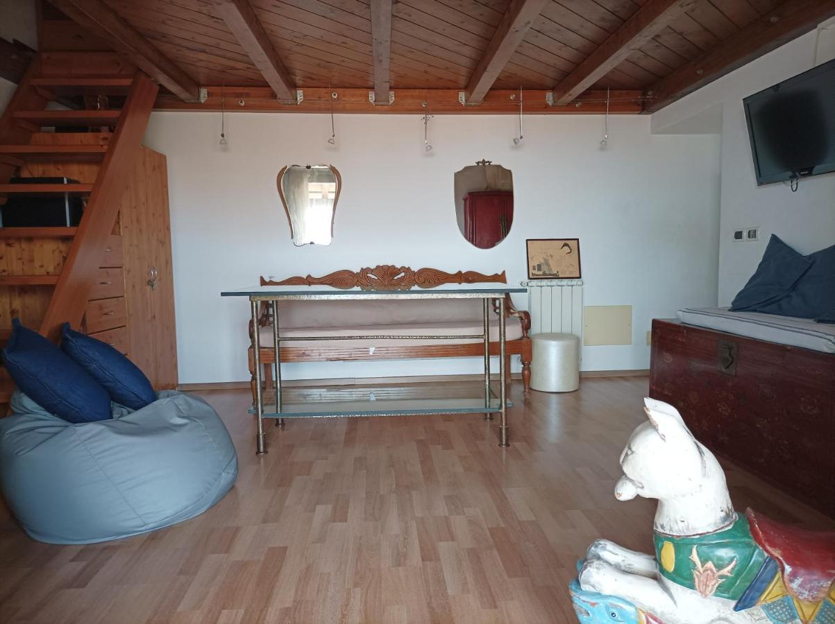 Aly Art Apartment Taormina Duomo, Gulf & Etna View Buitenkant foto